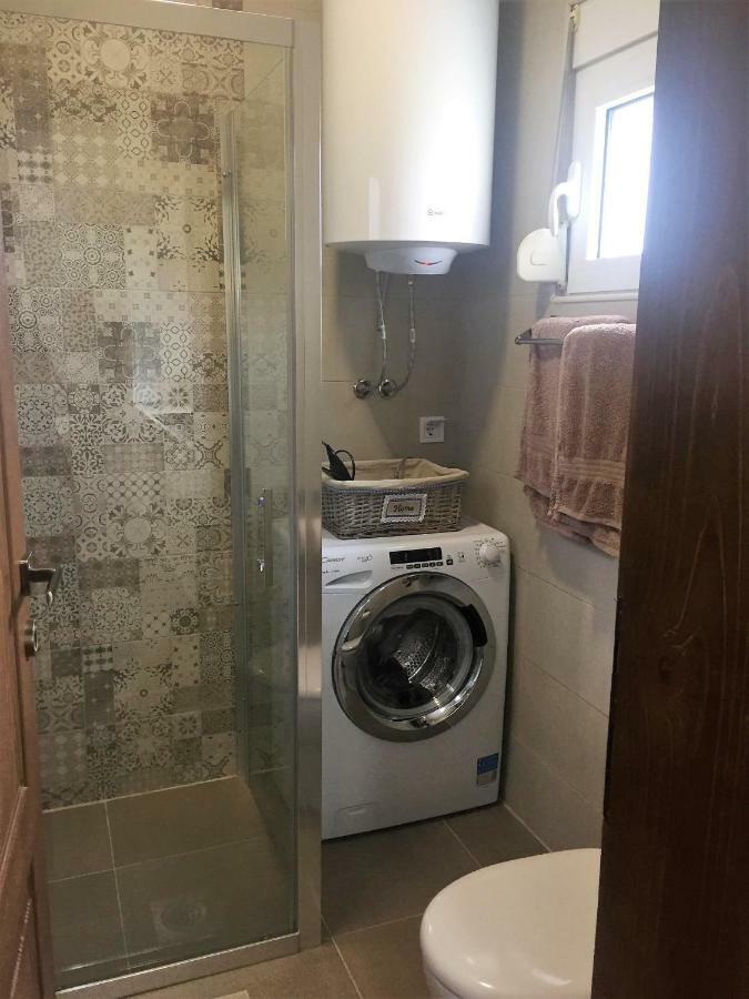 Eko Apartmani Krackovic Golubovci المظهر الخارجي الصورة